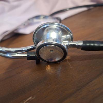 Sale Photo Thumbnail #338: stethoscope