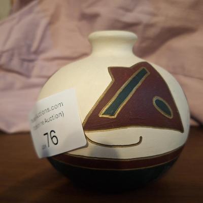Sale Photo Thumbnail #339: Jemez Pueblo pottery of earth tones signed "jo"
