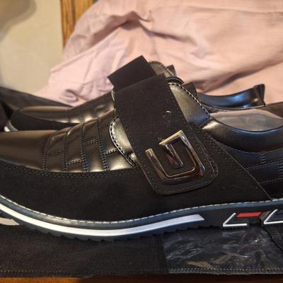 Sale Photo Thumbnail #345: these are labeled with EU size 49 they are new