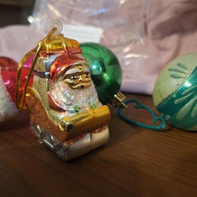 Sale Photo Thumbnail #359: mixed lot