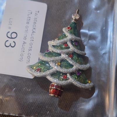 Sale Photo Thumbnail #436: Christmas brooch