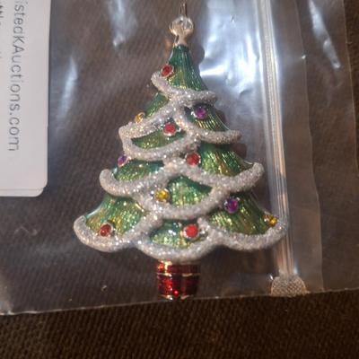 Sale Photo Thumbnail #434: Christmas brooch