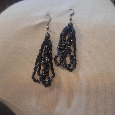 Sale Photo Thumbnail #444: dark blue with some iridescence as well