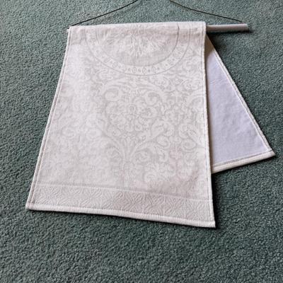 Collection of Tablecloth & Placemats (BGB-MG)