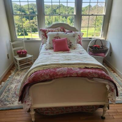 Sale Photo Thumbnail #75