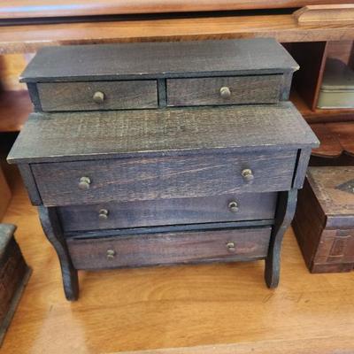 Sale Photo Thumbnail #161