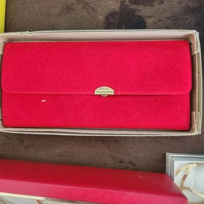 Sale Photo Thumbnail #336