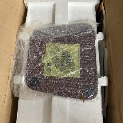 Danbury Mint - Randy Moss Figurine