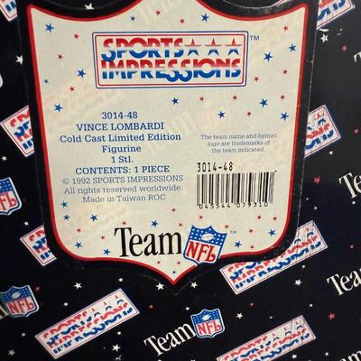 Vince Lombardi Figurine - #1132/3926
