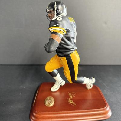 Danbury Mint - Jerome “The Bus” Bettis