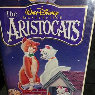 The Aristocats (1996) Vintage Walt Disney’s VHS – Masterpiece Collection & Classic Animated Musical Adventure