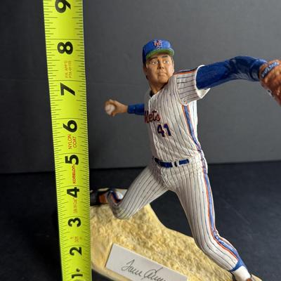 Tom Seaver Autographed Figurine