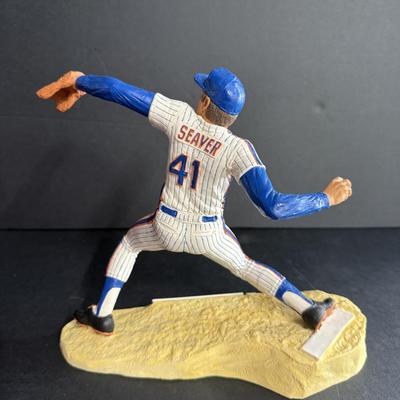 Tom Seaver Autographed Figurine