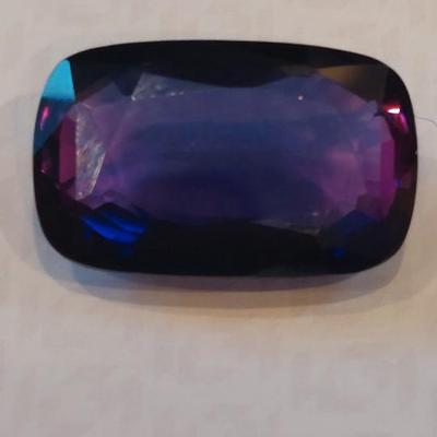 IGI CERTIFIED LAB GROWN SAPPHIRE