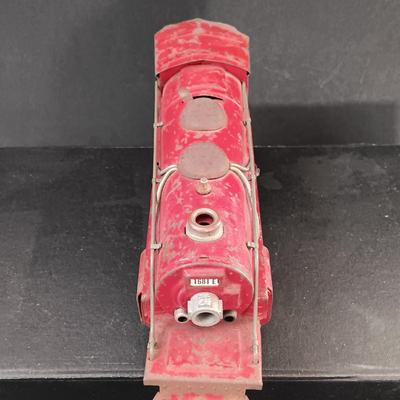 LOT 23: Lionel Jr 1681 E Pre-War Locomotive & Dorfan Lines 607 Caboose