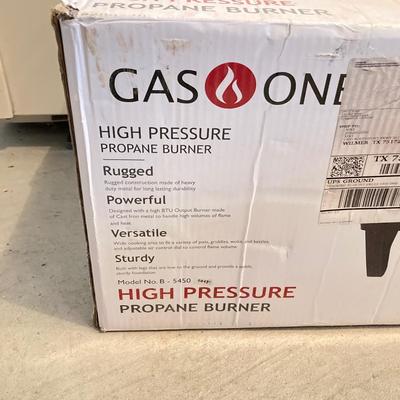 LOT 31: Gas One Outdoor High Pressure Propane Burner Model No. B-5450 in Original Box