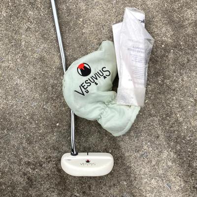 LOT 33: Collection of Golf Clubs and Accessories - Taylor Made, Callaway, Ram, Vesuvius Ceramic Putter with Ogio Golf Bag