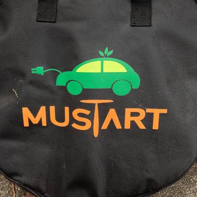 LOT 38: Intertek Mustart EV Charger / Plug with Carry Bag and Battery Tender / Charger by Deltran