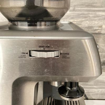 LOT 39: Breville Expresso Machine