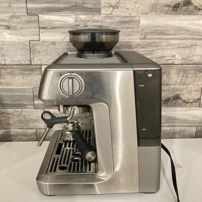 LOT 39: Breville Expresso Machine