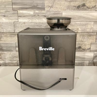 LOT 39: Breville Expresso Machine