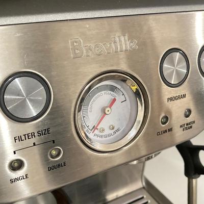 LOT 39: Breville Expresso Machine