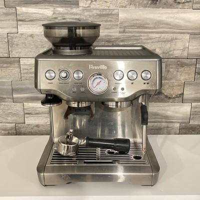 LOT 39: Breville Expresso Machine