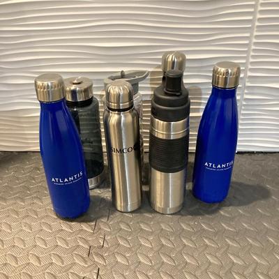 LOT 47: Collection of Fitness / Wellness Equipment - Ball Weights, Title Classic Pro Gym Timer, Back / Calf Stretchers and Water Bottles