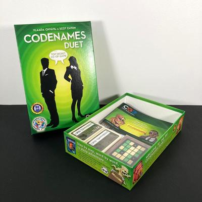 LOT 61: Mystery Game Collection - Escape Room, Hunt Killer and Codenames
