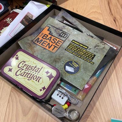 LOT 61: Mystery Game Collection - Escape Room, Hunt Killer and Codenames