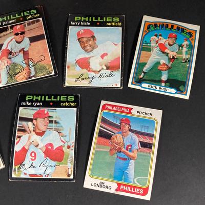 LOT 64: Vintage card Collection -, Baseball and Basketball Trading Cards and More