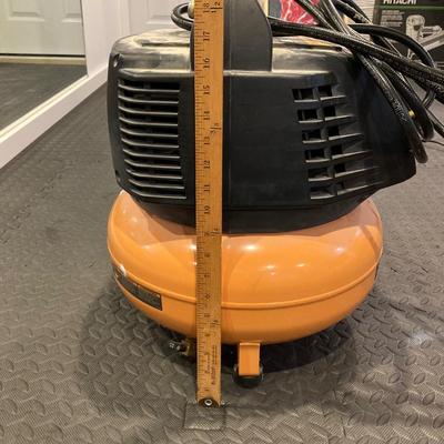 LOT 70: Bostitch 6 Gallon BTFP02011 Portable Compressor