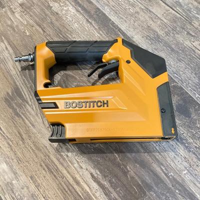 LOT 71: Collection of Bostitch Power Tools / Fastening Systems (Models SB-1664FN, SB-1850BN, BTFP71875)
