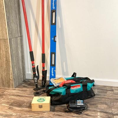 LOT 78: 3rd Hand Extension Tools with Makita Tool Bag and Contents, Router Bids, Empire Level and More