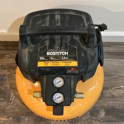 LOT 79: Bostitch 150 PSI 6 Gallon Portable Air Compressor BTFP02012