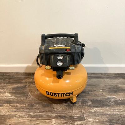 LOT 79: Bostitch 150 PSI 6 Gallon Portable Air Compressor BTFP02012