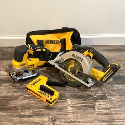 LOT 81: DeWalt Cordless Tools - Circular Saw DCS391, Jig Saw DCS334, Battery, Compact Stapler and Storage Bag