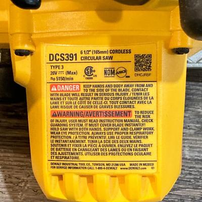 LOT 81: DeWalt Cordless Tools - Circular Saw DCS391, Jig Saw DCS334, Battery, Compact Stapler and Storage Bag