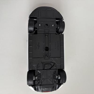 LOT 83: Maisto Die Cast Metal Audi R8 GT: Scale 1/18