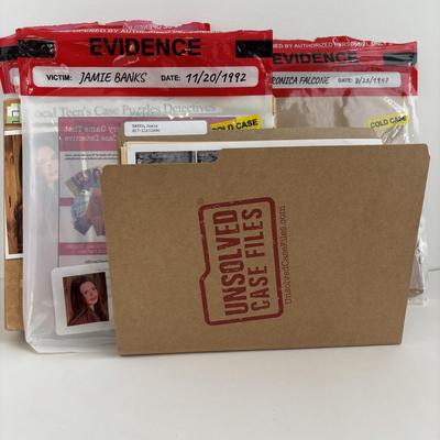 LOT 86: Unsolved Case File Games: 3-New/Unopened & 5 Opened