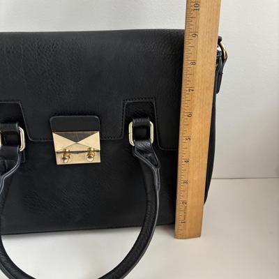 LOT 93: Ladies Purse Collection: Steve Madden Quilted Hobo, Faux Croc Embossed Leather Hobo & Faux Black Leather w/Gold Tone Hardware