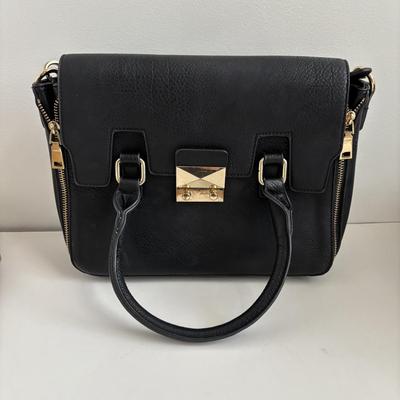 LOT 93: Ladies Purse Collection: Steve Madden Quilted Hobo, Faux Croc Embossed Leather Hobo & Faux Black Leather w/Gold Tone Hardware