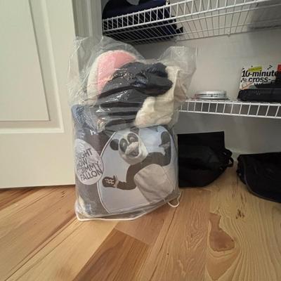 LOT 98: Closet Cleanout: Halloween Costumes & Accessories, Jimmy Fallon Hashtag Costume, NIP, Faux Poinsettas