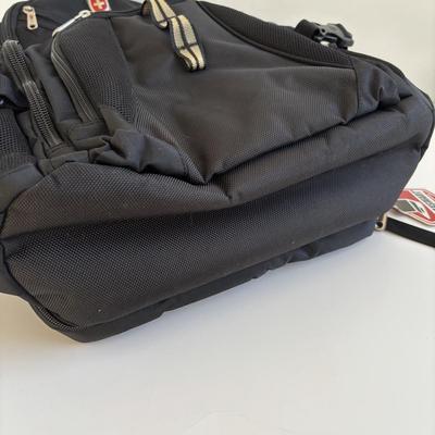 LOT 99: Black Swiss Gear Scan Smart Laptop Backpack
