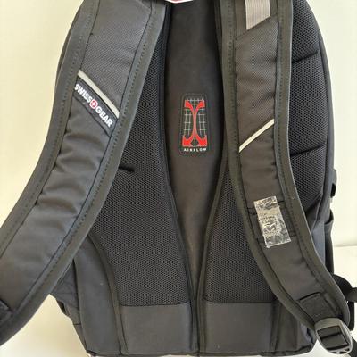 LOT 99: Black Swiss Gear Scan Smart Laptop Backpack