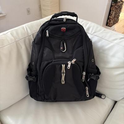 LOT 99: Black Swiss Gear Scan Smart Laptop Backpack