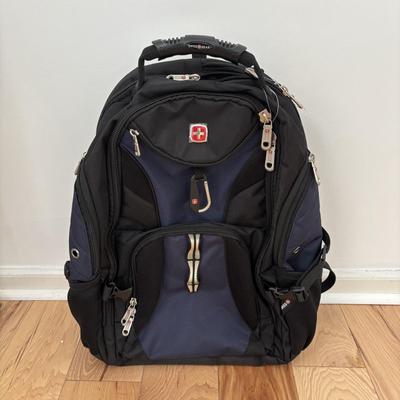 LOT 100: Blue & Black Swiss Gear Scan Smart Laptop Backpack New w/Tags