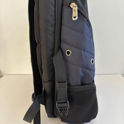 LOT 100: Blue & Black Swiss Gear Scan Smart Laptop Backpack New w/Tags
