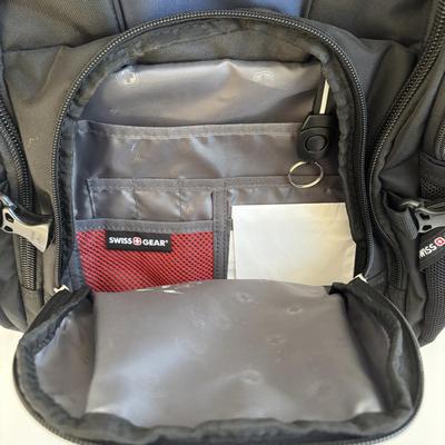 LOT 100: Blue & Black Swiss Gear Scan Smart Laptop Backpack New w/Tags