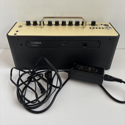 LOT 103: Yamaha No THR1011 Desk Top Guitar Amp